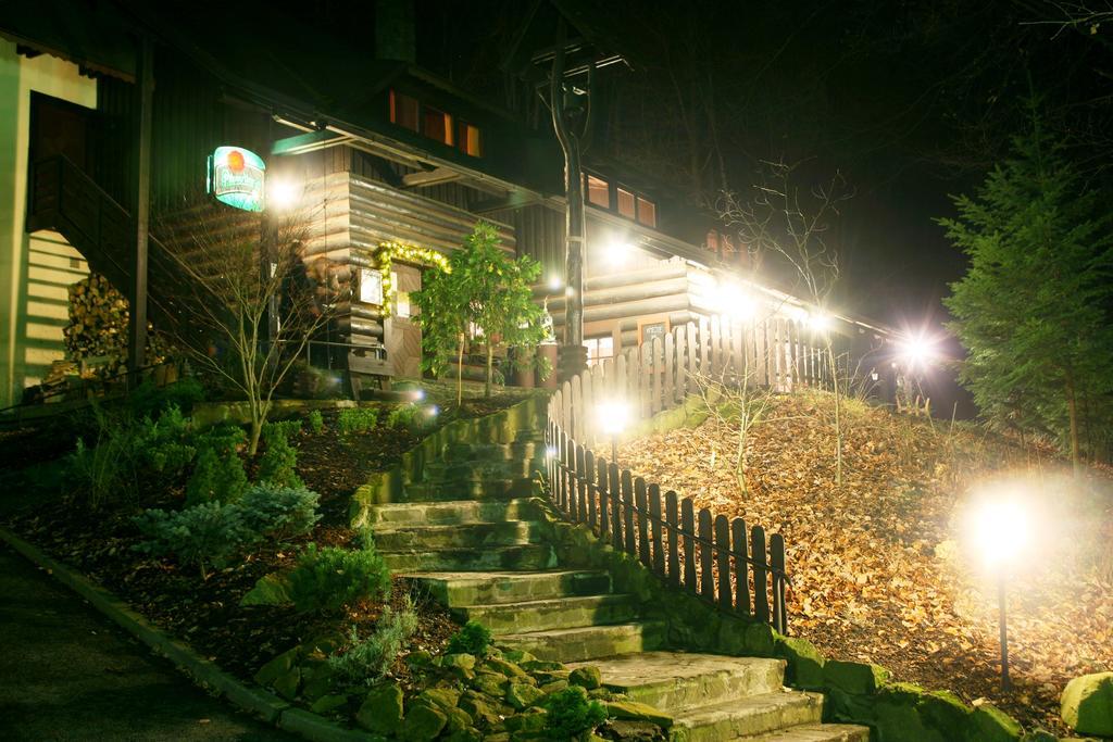 Koliba U Cerneho Medveda Zlín Exterior foto